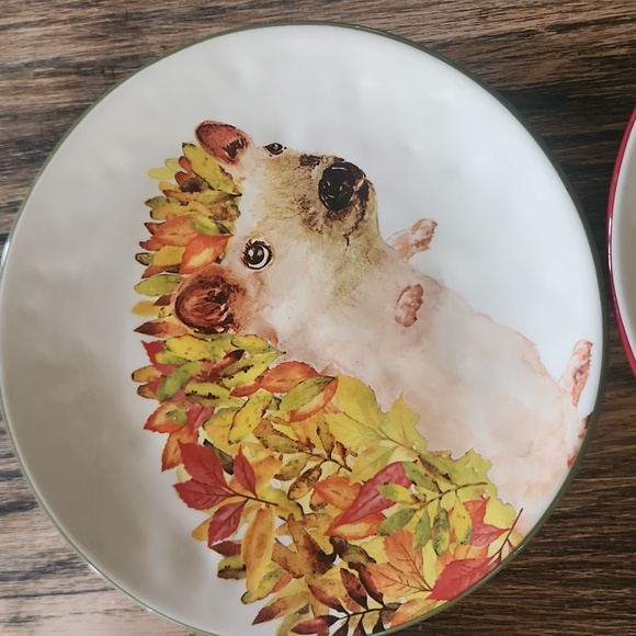 Set of Four Animal-Themed Decorative Plates - Picture 5 of 6